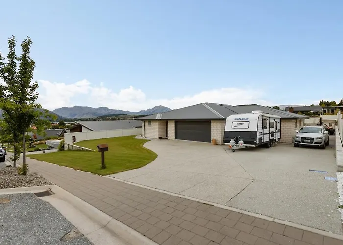Mountain & Views - 3 Bed 3 Bath Ferienhaus Wanaka